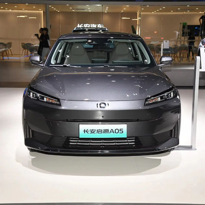 2024年 コンパクトチャンガン Qiyuan A05 車 バッテリー容量94.3kWh 総重量1980kg