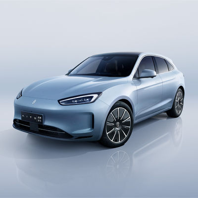 電気SUVモデル 最大速度200km/h 15.2KWh/100km 電力消費 80% 急速充電率